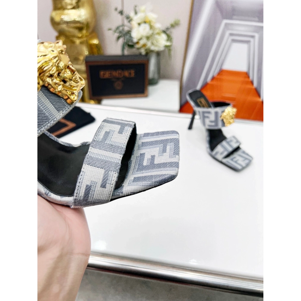 Versace slippers 059,Versace Slides,Slides Slippers,More Brands