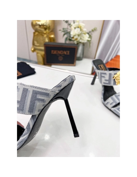 Versace slippers 059,Versace Slides,Slides Slippers,More Brands