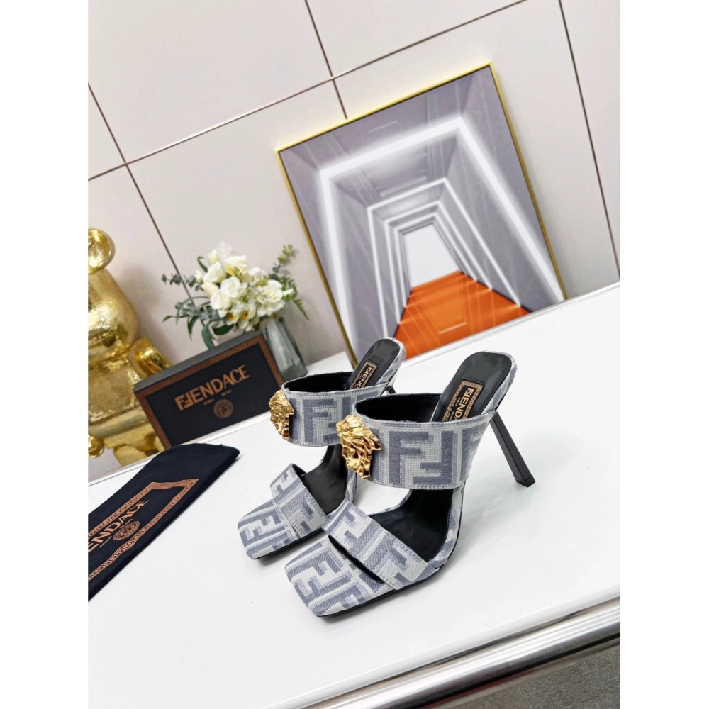 Versace slippers 059,Versace Slides,Slides Slippers,More Brands