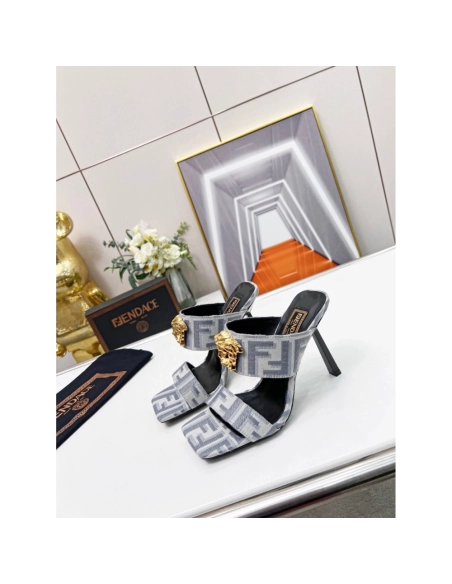 Versace slippers 059,Versace Slides,Slides Slippers,More Brands
