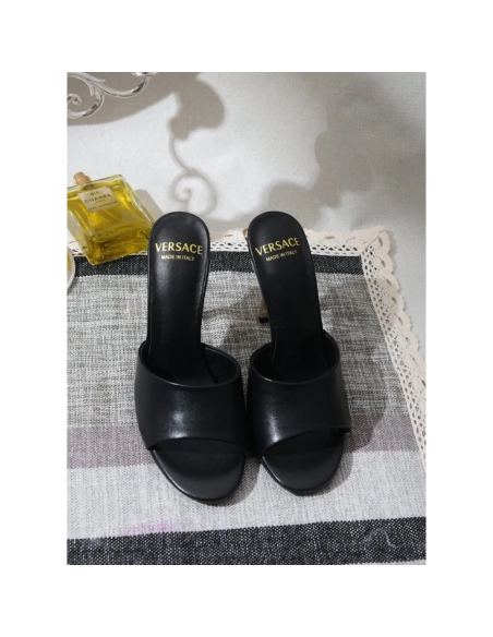 Versace slippers 032,Versace Slides,Slides Slippers,More Brands