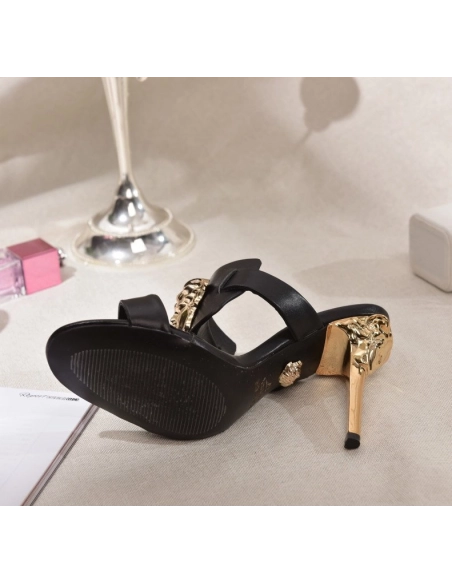 Versace slippers 039,Versace Slides,Slides Slippers,More Brands