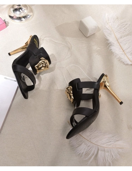 Versace slippers 039,Versace Slides,Slides Slippers,More Brands