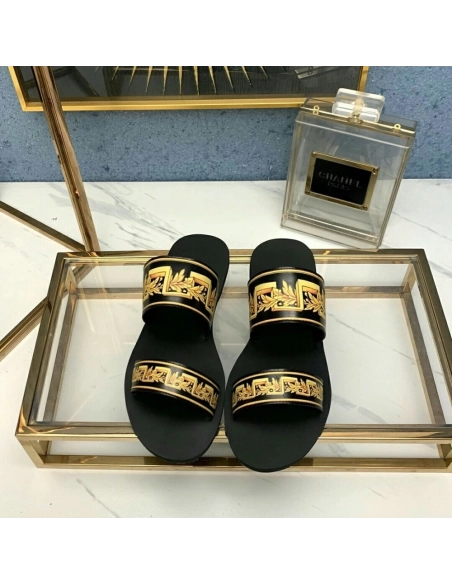 Versace slippers 045,Versace Slides,Slides Slippers,More Brands