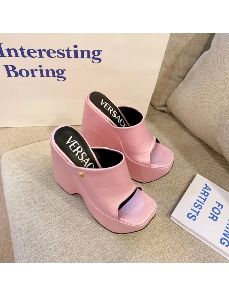 Versace slippers 065,Versace Slides,Slides Slippers,More Brands