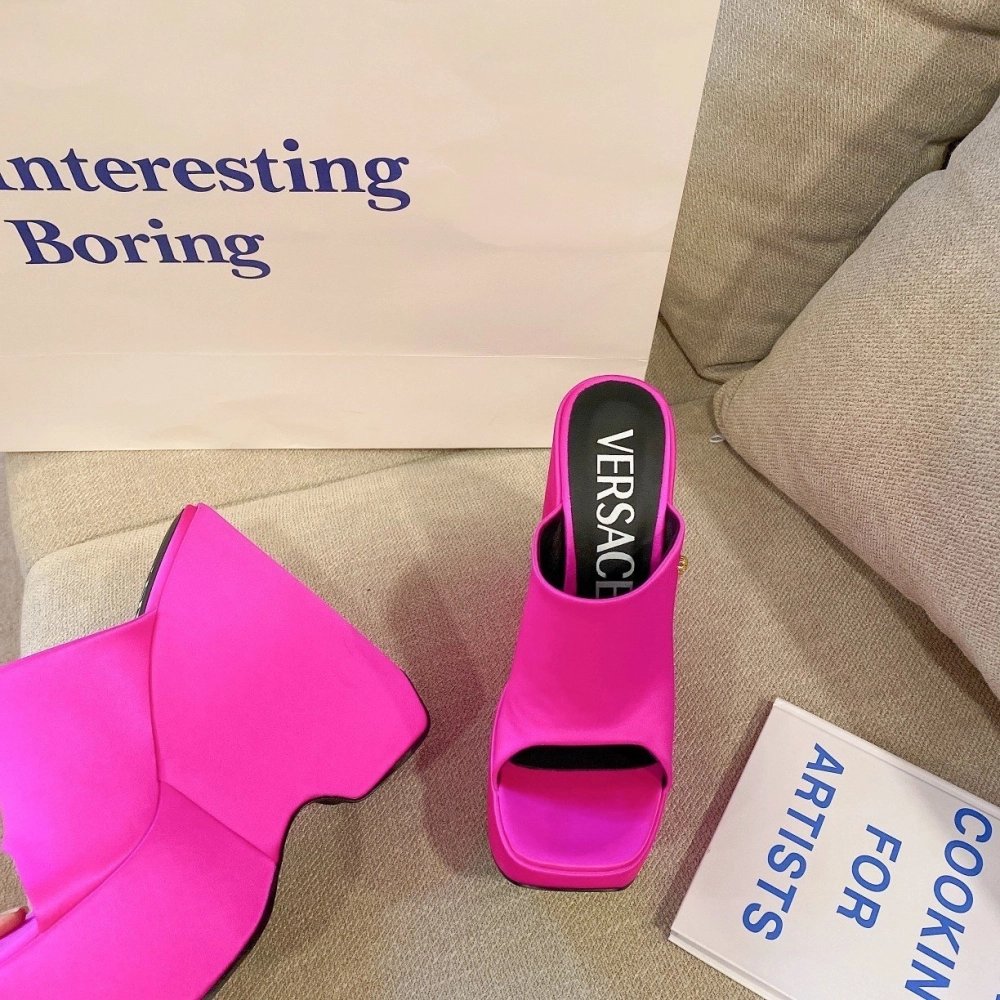 Versace slippers 066,Versace Slides,Slides Slippers,More Brands