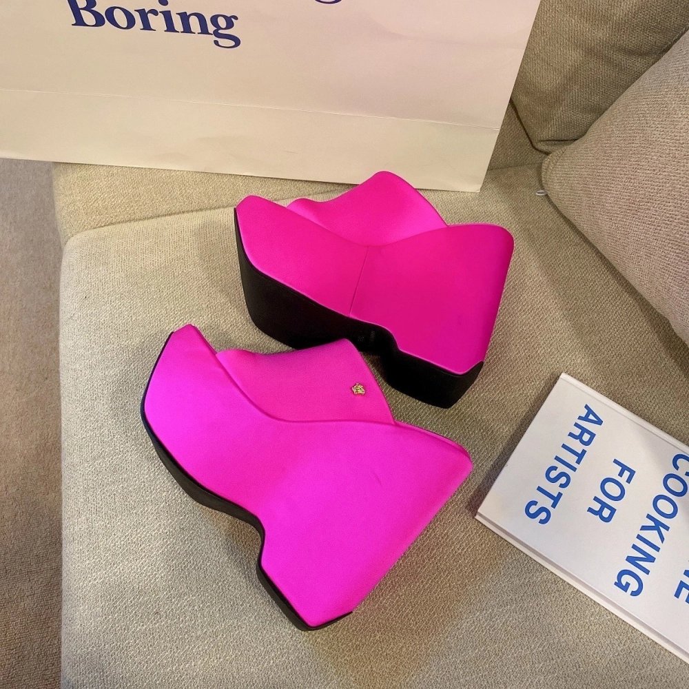 Versace slippers 066,Versace Slides,Slides Slippers,More Brands