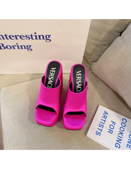 Versace slippers 066,Versace Slides,Slides Slippers,More Brands