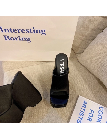Versace slippers 069,Versace Slides,Slides Slippers,More Brands