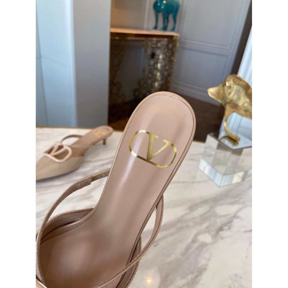 Valentino slippers 005,Valentino Slippers,Slides Slippers,More Brands