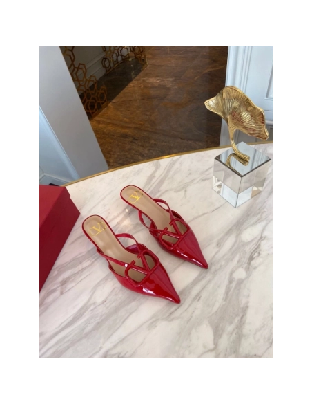 Valentino slippers 006,Valentino Slippers,Slides Slippers,More Brands
