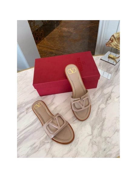 Valentino slippers 010,Valentino Slippers,Slides Slippers,More Brands