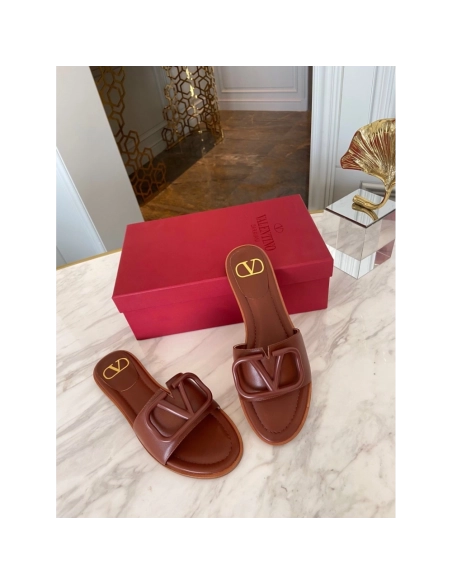 Valentino slippers 011,Valentino Slippers,Slides Slippers,More Brands