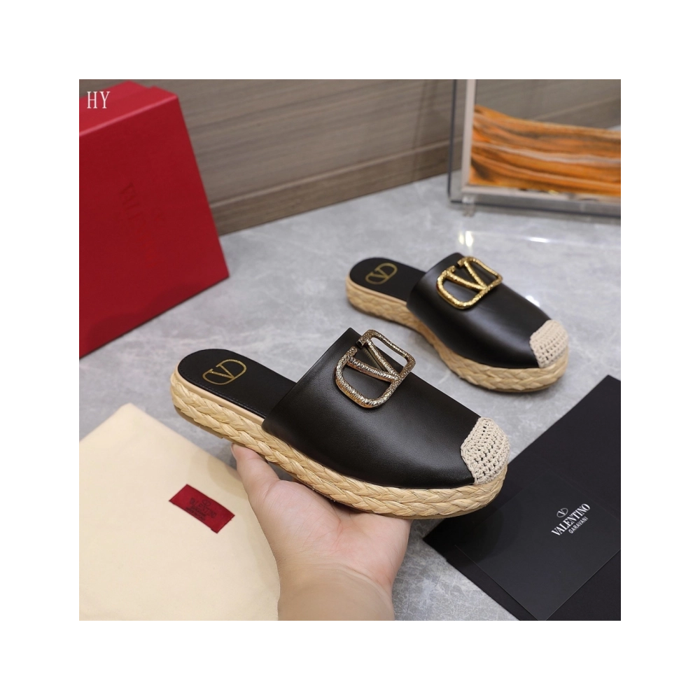 Valentino slippers 018,Valentino Slippers,Slides Slippers,More Brands