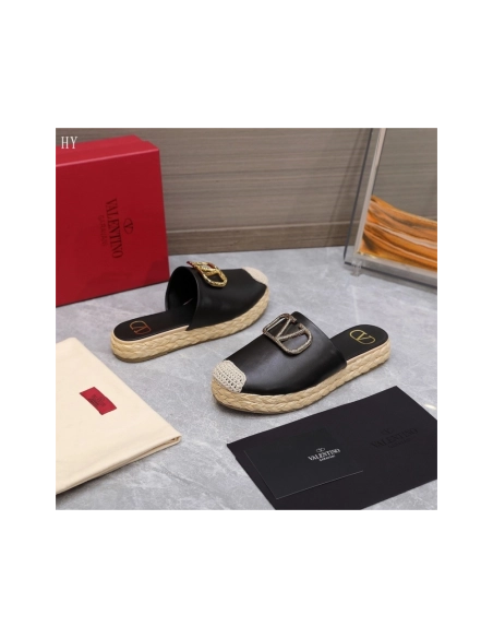 Valentino slippers 018,Valentino Slippers,Slides Slippers,More Brands