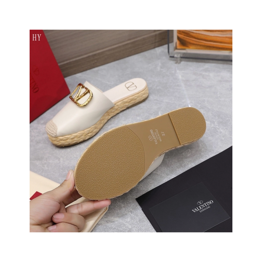 Valentino slippers 020,Valentino Slippers,Slides Slippers,More Brands