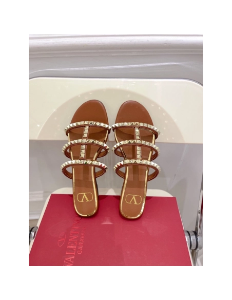 Valentino slippers 025,Valentino Slippers,Slides Slippers,More Brands