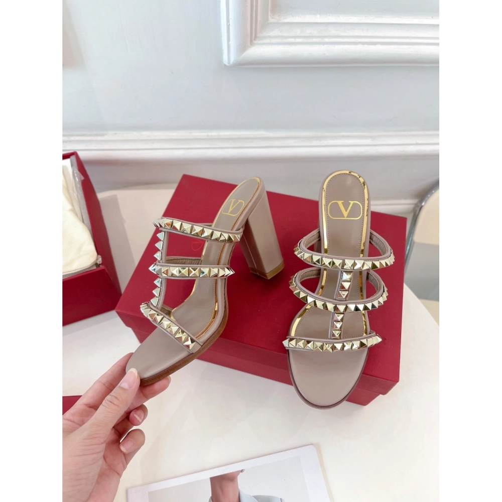 Valentino slippers 035,Valentino Slippers,Slides Slippers,More Brands