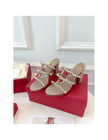 Valentino slippers 035,Valentino Slippers,Slides Slippers,More Brands