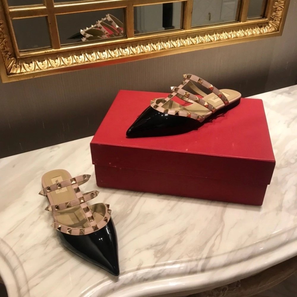 Valentino slippers 078,Valentino Slippers,Slides Slippers,More Brands