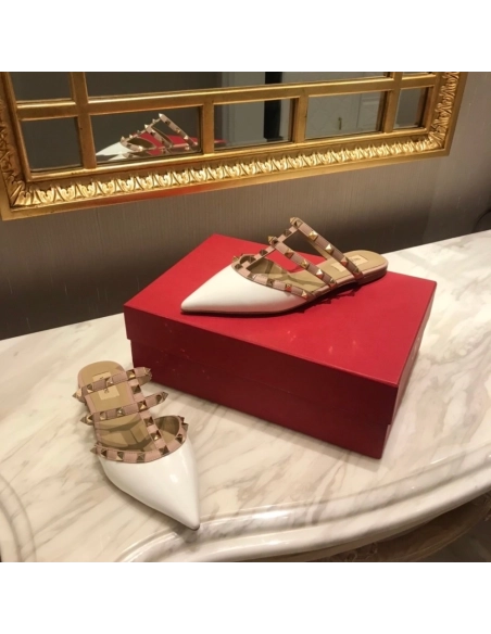 Valentino slippers 081,Valentino Slippers,Slides Slippers,More Brands