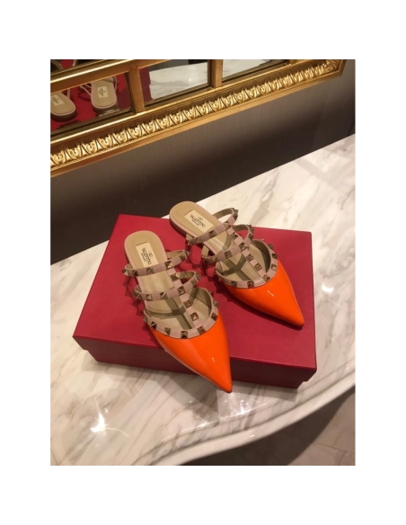 Valentino slippers 084,Valentino Slippers,Slides Slippers,More Brands