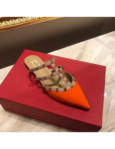 Valentino slippers 084,Valentino Slippers,Slides Slippers,More Brands
