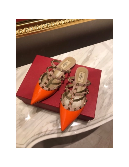 Valentino slippers 084,Valentino Slippers,Slides Slippers,More Brands