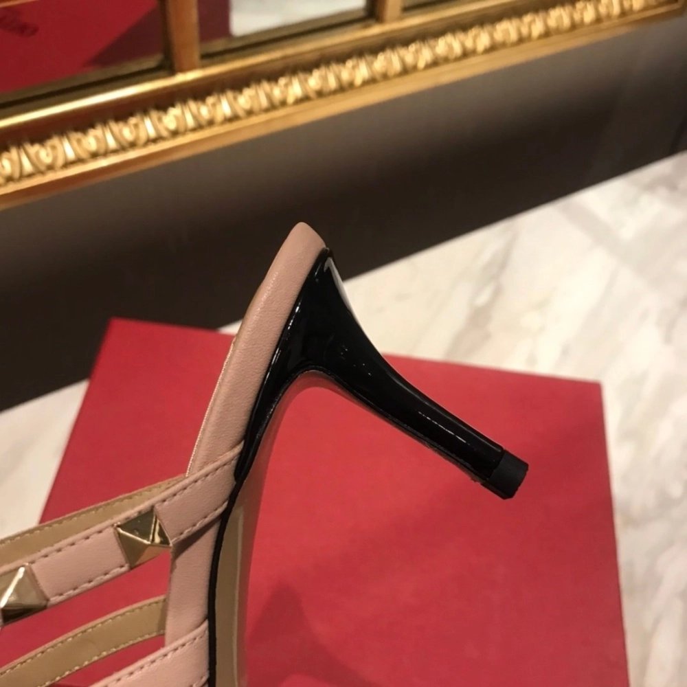 Valentino slippers 085,Valentino Slippers,Slides Slippers,More Brands