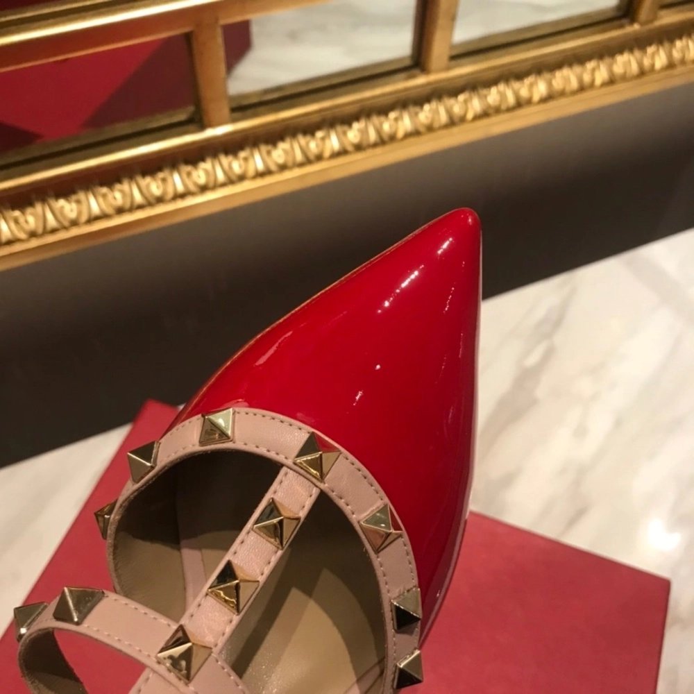 Valentino slippers 087,Valentino Slippers,Slides Slippers,More Brands
