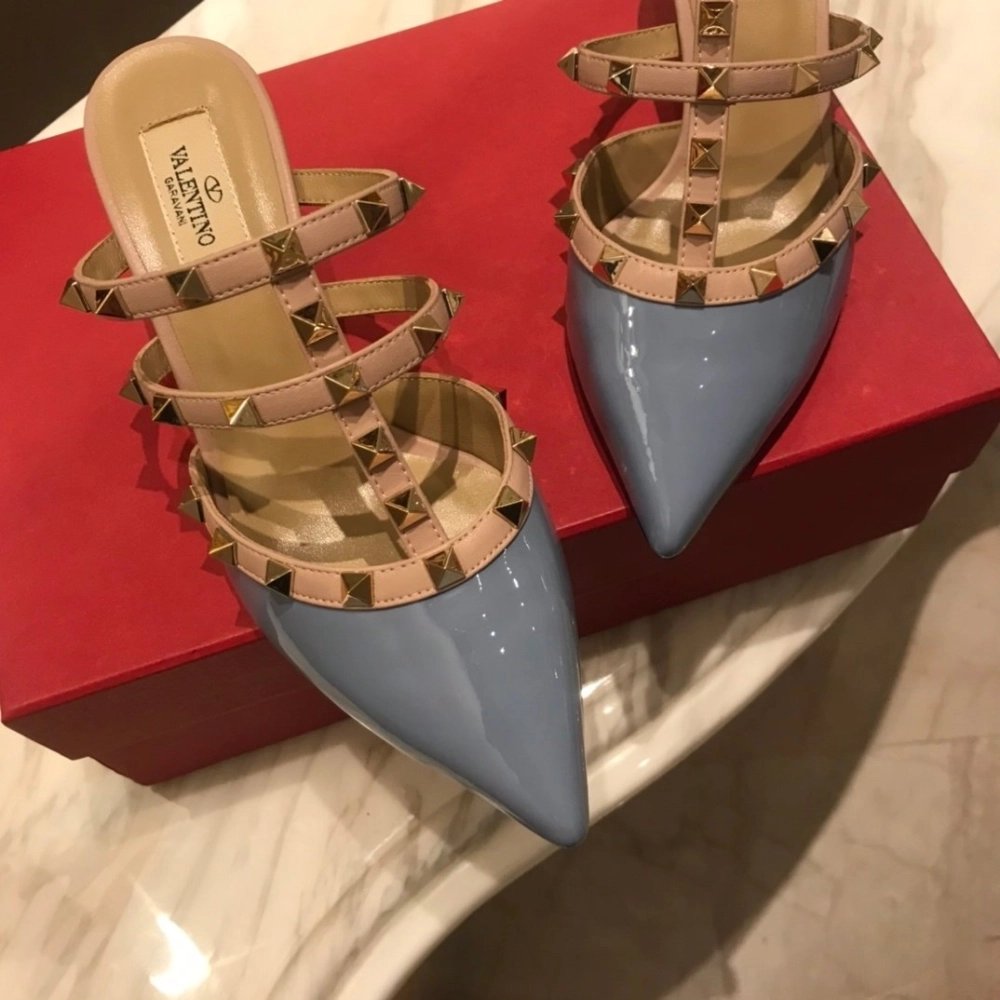 Valentino slippers 089,Valentino Slippers,Slides Slippers,More Brands