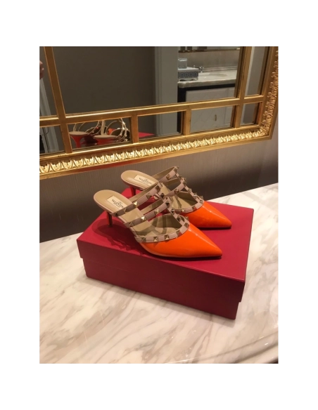 Valentino slippers 090,Valentino Slippers,Slides Slippers,More Brands