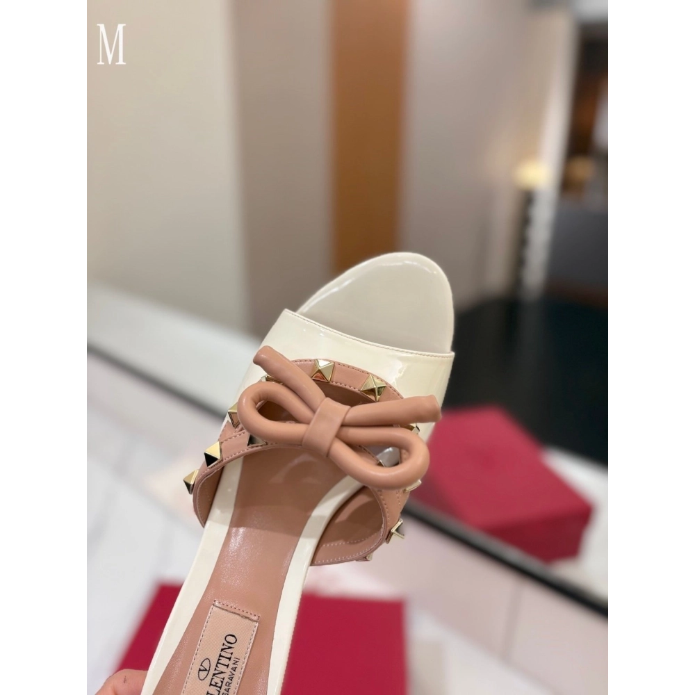 Valentino slippers 115,Valentino Slippers,Slides Slippers,More Brands