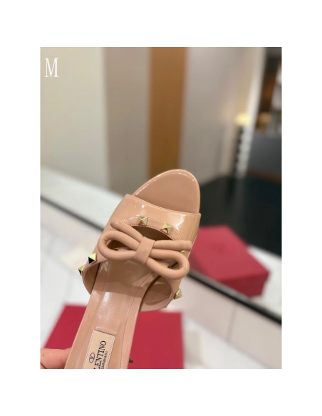 Valentino slippers 117,Valentino Slippers,Slides Slippers,More Brands