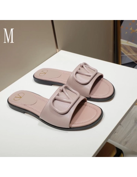 Valentino slippers 119,Valentino Slippers,Slides Slippers,More Brands