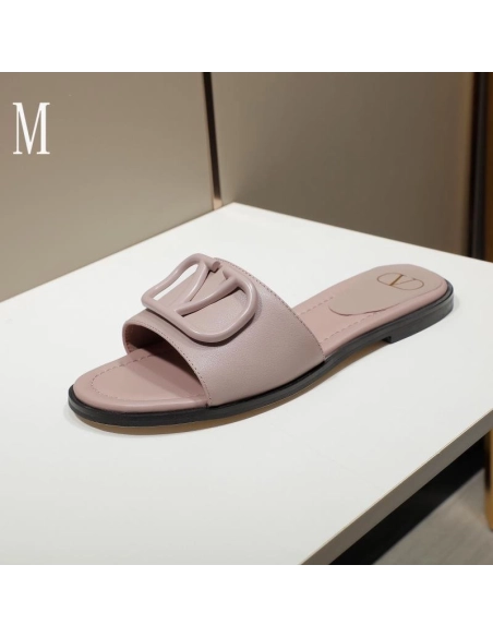 Valentino slippers 119,Valentino Slippers,Slides Slippers,More Brands