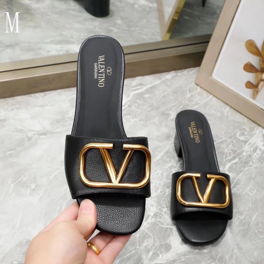 Valentino slippers 121,Valentino Slippers,Slides Slippers,More Brands