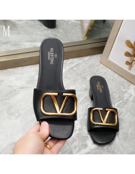 Valentino slippers 121,Valentino Slippers,Slides Slippers,More Brands