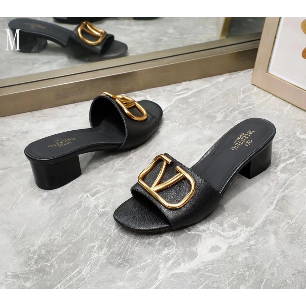 Valentino slippers 121,Valentino Slippers,Slides Slippers,More Brands
