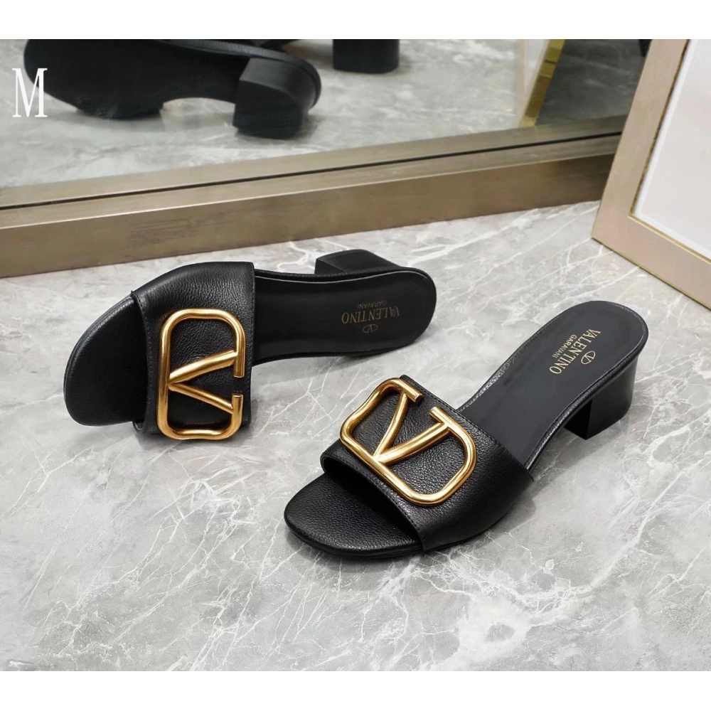 Valentino slippers 121,Valentino Slippers,Slides Slippers,More Brands