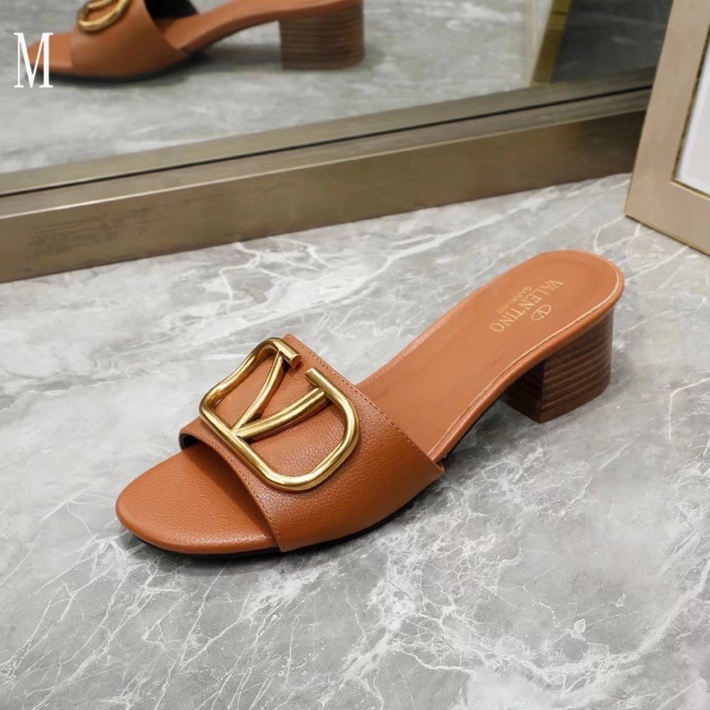 Valentino slippers 122,Valentino Slippers,Slides Slippers,More Brands