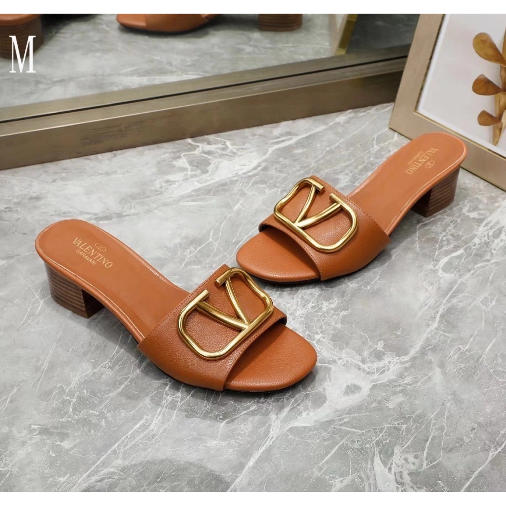 Valentino slippers 122,Valentino Slippers,Slides Slippers,More Brands