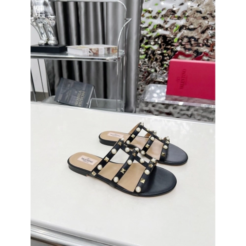 Valentino slippers 124,Valentino Slippers,Slides Slippers,More Brands