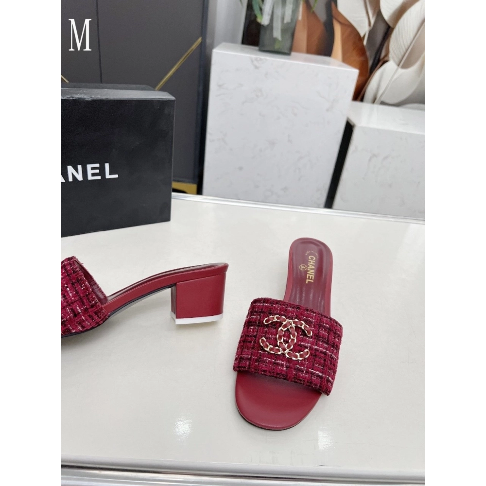 Chanel Slippers 112,Chanel Slippers,Slides Slippers,More Brands
