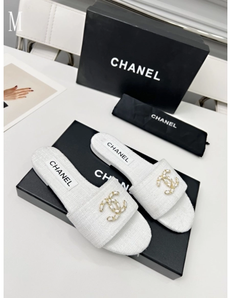 Chanel Slippers 113,Chanel Slippers,Slides Slippers,More Brands