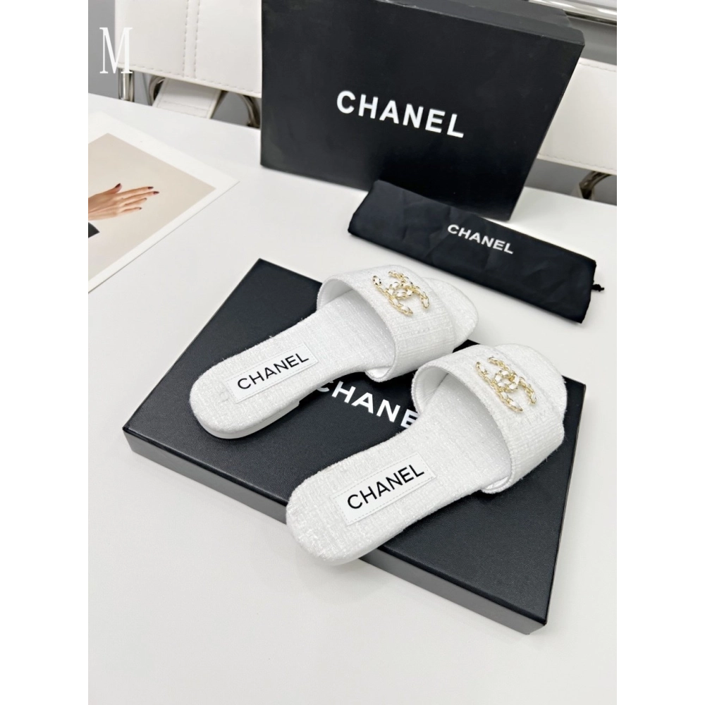 Chanel Slippers 113,Chanel Slippers,Slides Slippers,More Brands