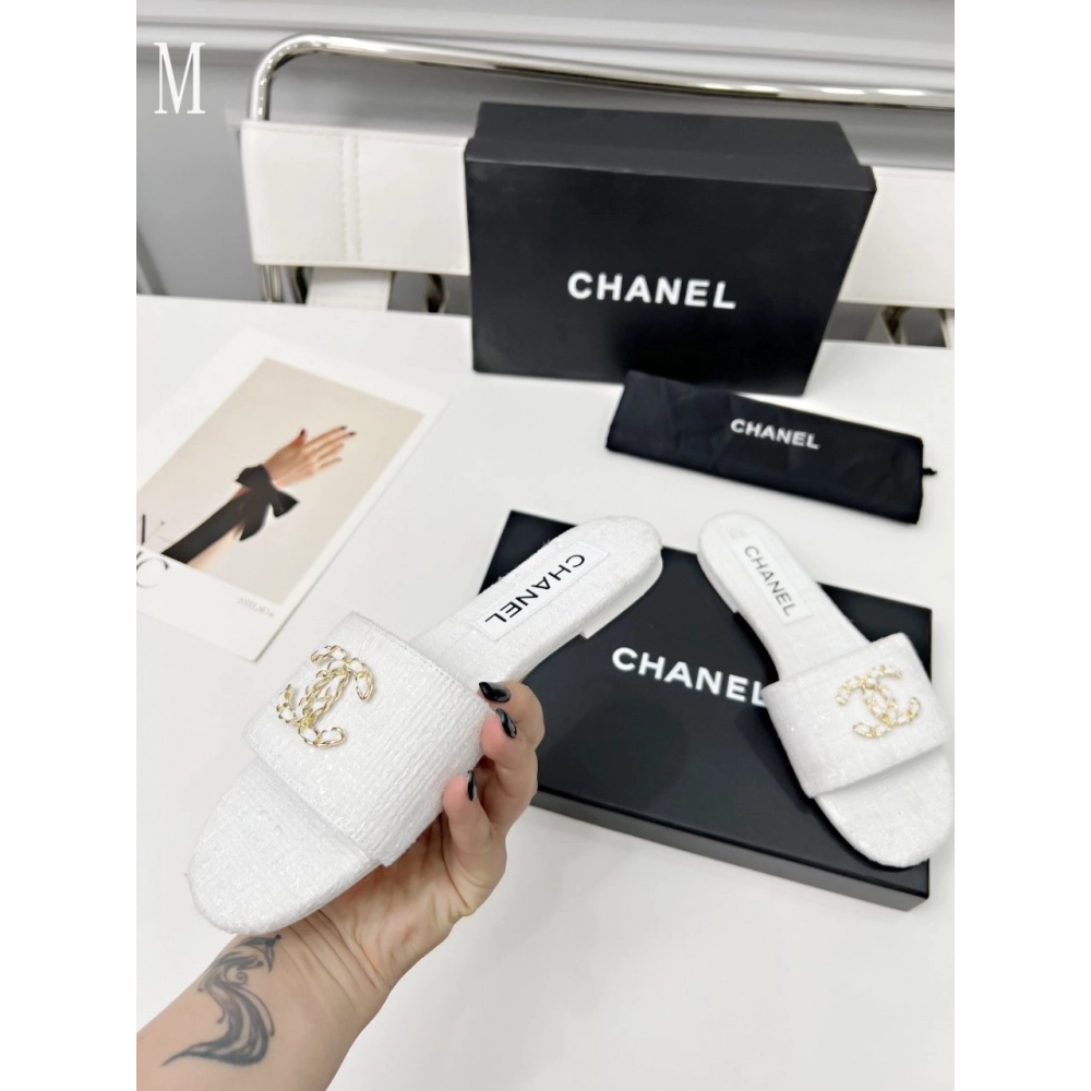 Chanel Slippers 113,Chanel Slippers,Slides Slippers,More Brands