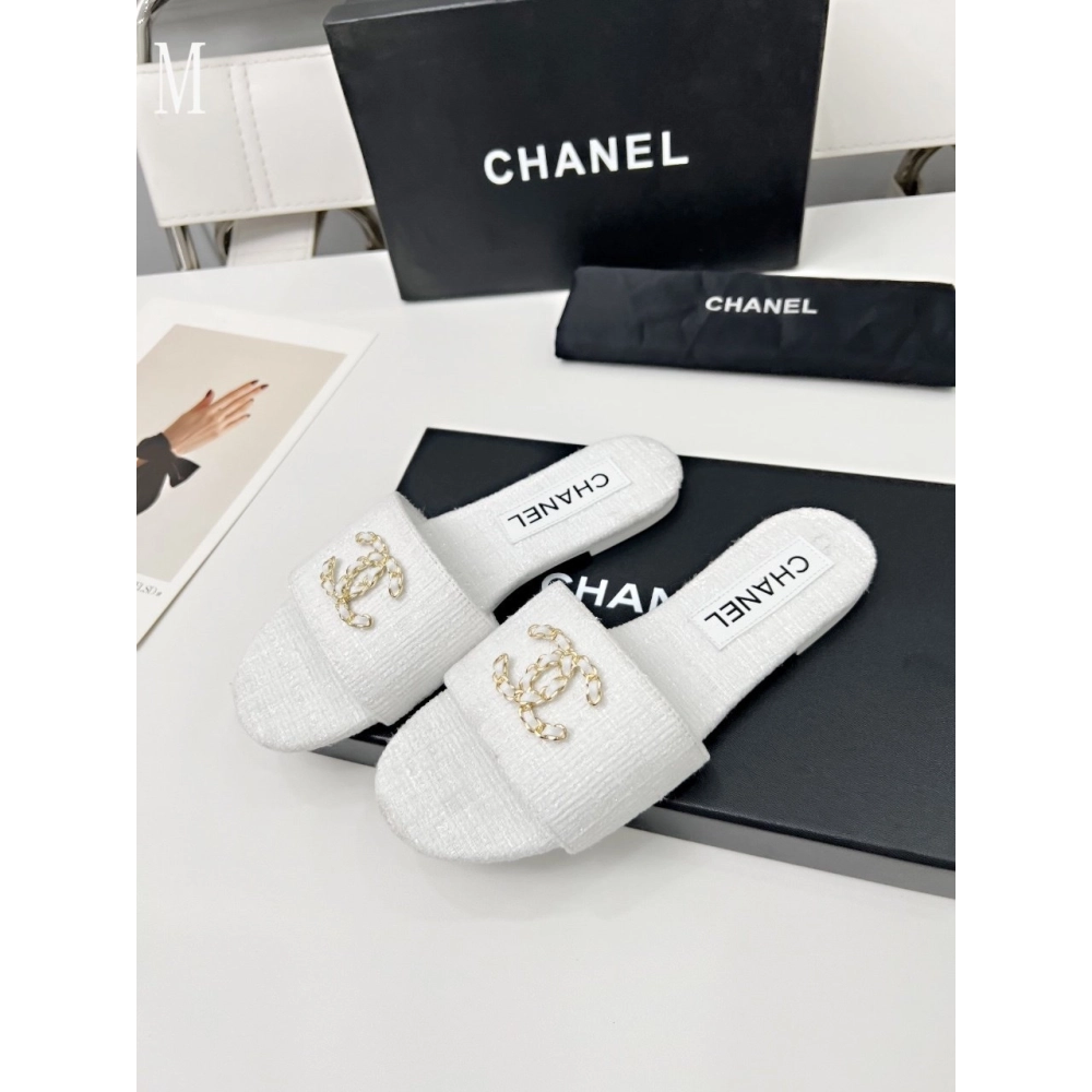 Chanel Slippers 113,Chanel Slippers,Slides Slippers,More Brands