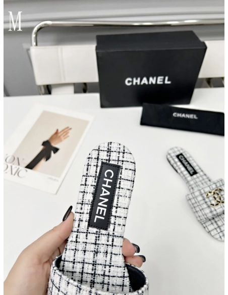 Chanel Slippers 116,Chanel Slippers,Slides Slippers,More Brands