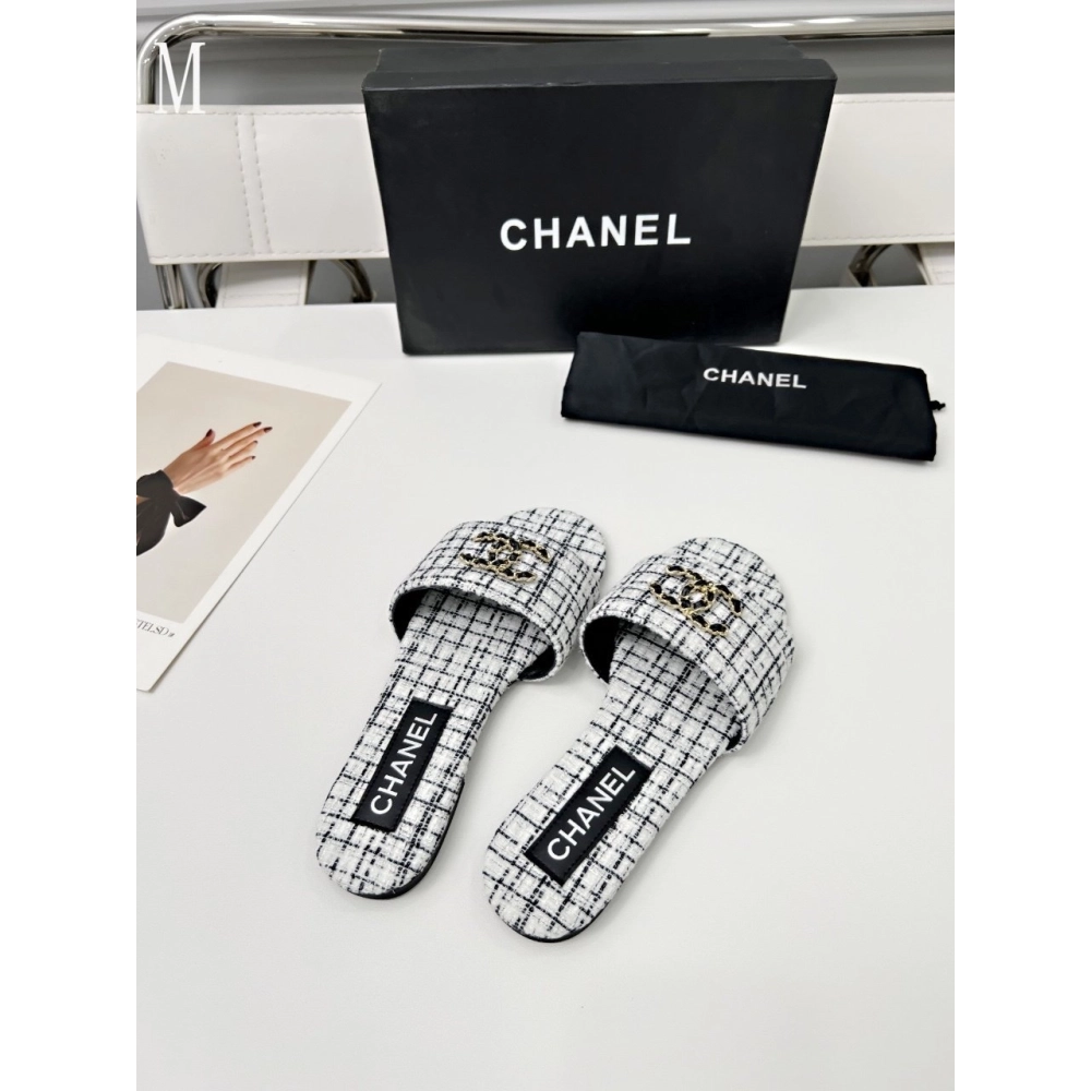 Chanel Slippers 116,Chanel Slippers,Slides Slippers,More Brands